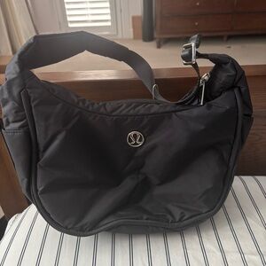 lululemon athletica Black city essential Shoulder bag